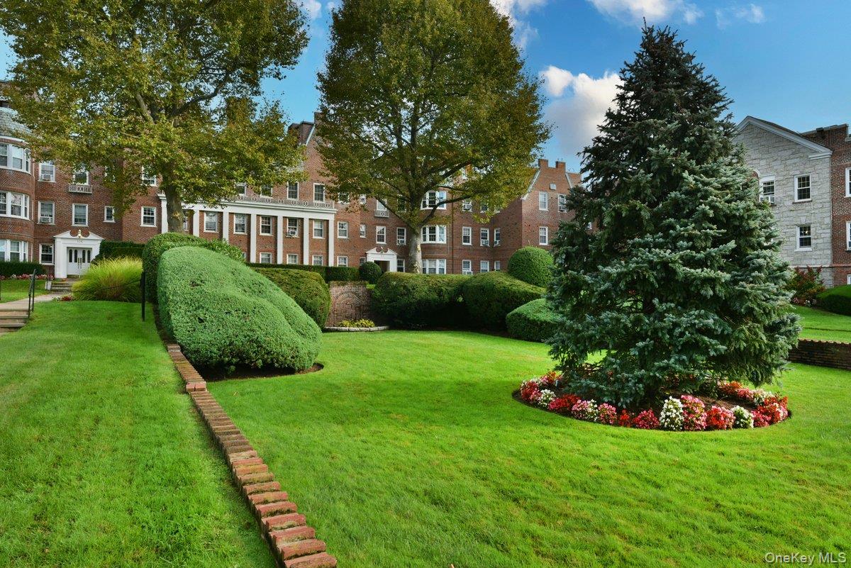 #3 photo, 106 S Village Avenue, ナッソー郡 Rockville Centre , NY 11572