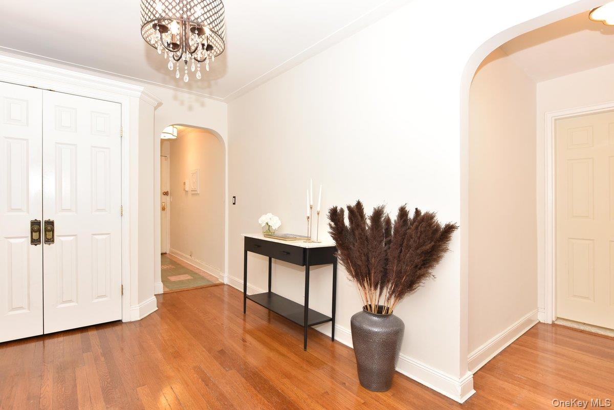 #6 photo, 106 S Village Avenue, ナッソー郡 Rockville Centre , NY 11572