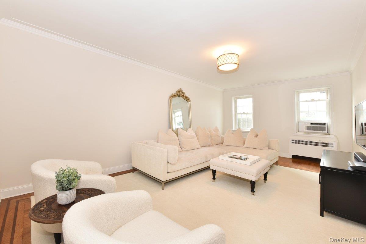 #8 photo, 106 S Village Avenue, ナッソー郡 Rockville Centre , NY 11572