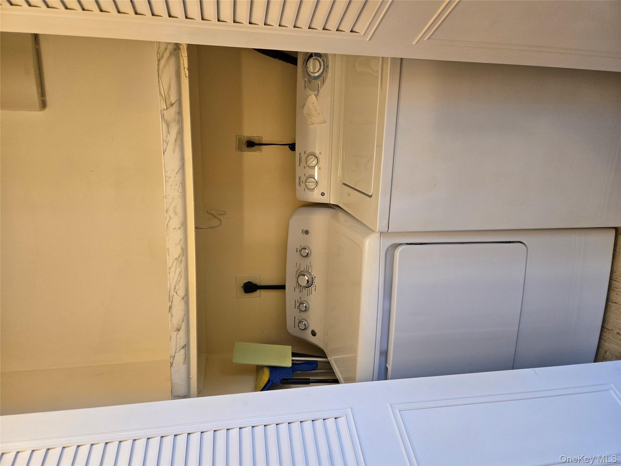 #10 photo, 167 C Ventry Court, サフォーク郡 Ridge , NY 11961