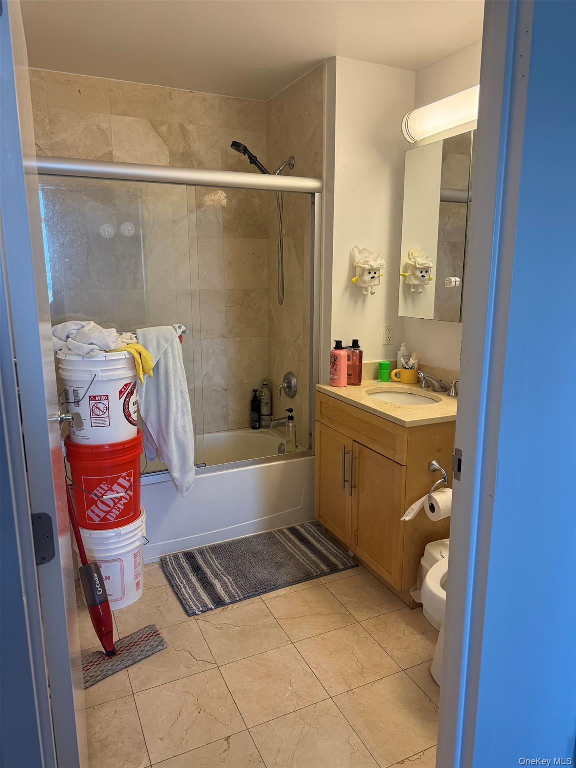 #6 photo, 40-28 College point Boulevard, クイーンズ区 Flushing , NY 11355