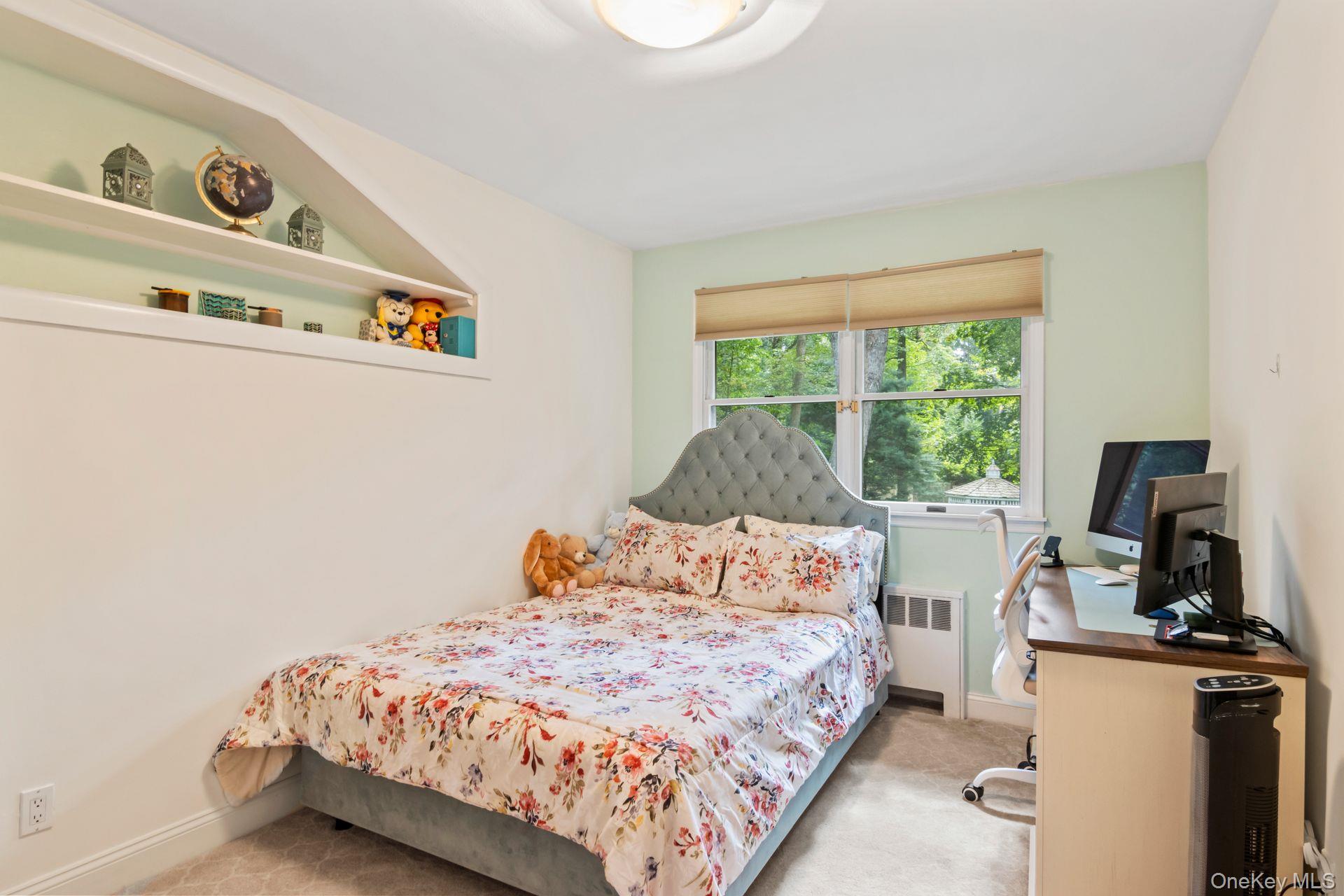 #10 photo, 17 Bluebird Lane, Huntington , NY 11743