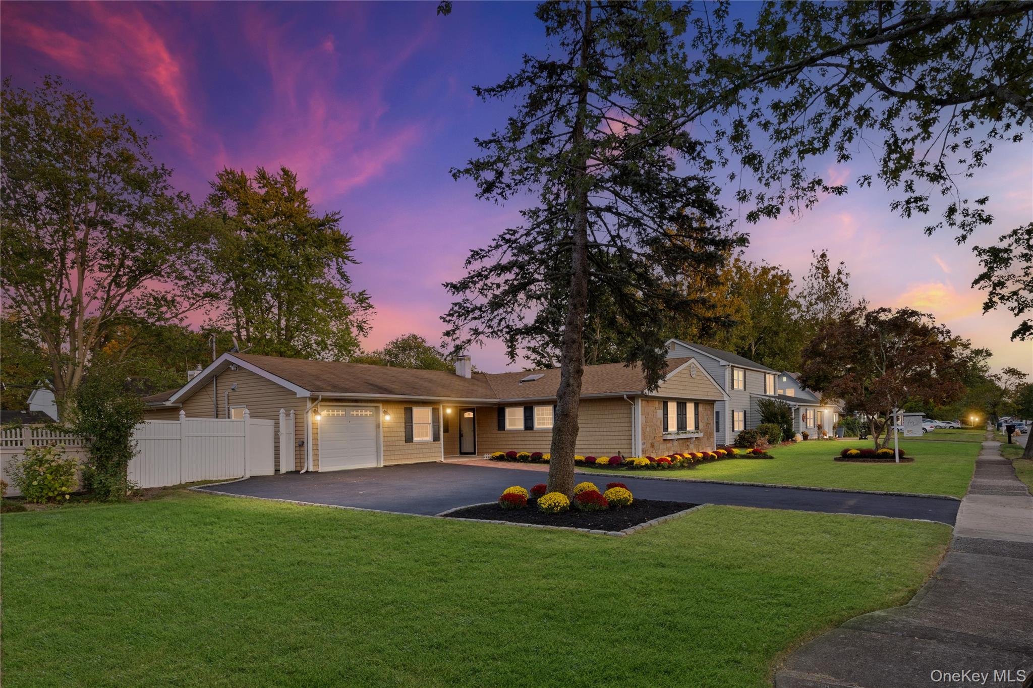 #5 photo, 49 Tulip Grove Drive, Lake Grove , NY 11755