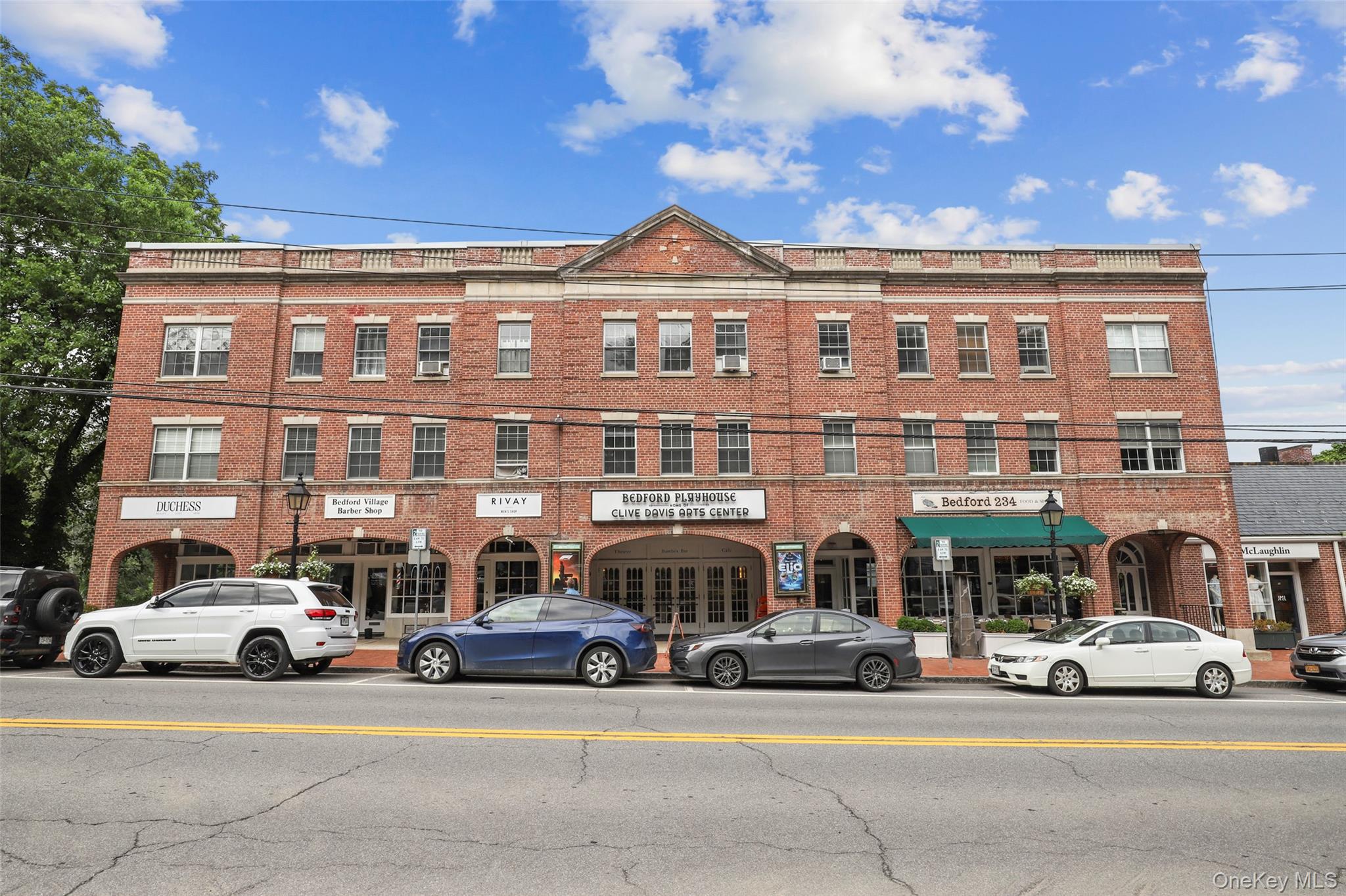 #1 photo, 633 Old Post Road, Bedford , NY 10506