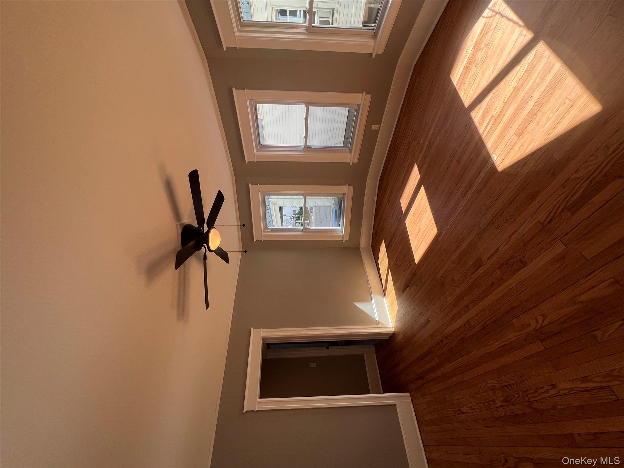 #3 photo, 46 Manitou Avenue, Poughkeepsie , NY 12603