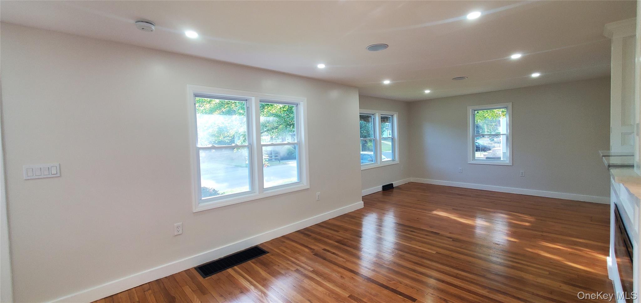 #3 photo, 35 Seitz Terrace, Poughkeepsie , NY 12603