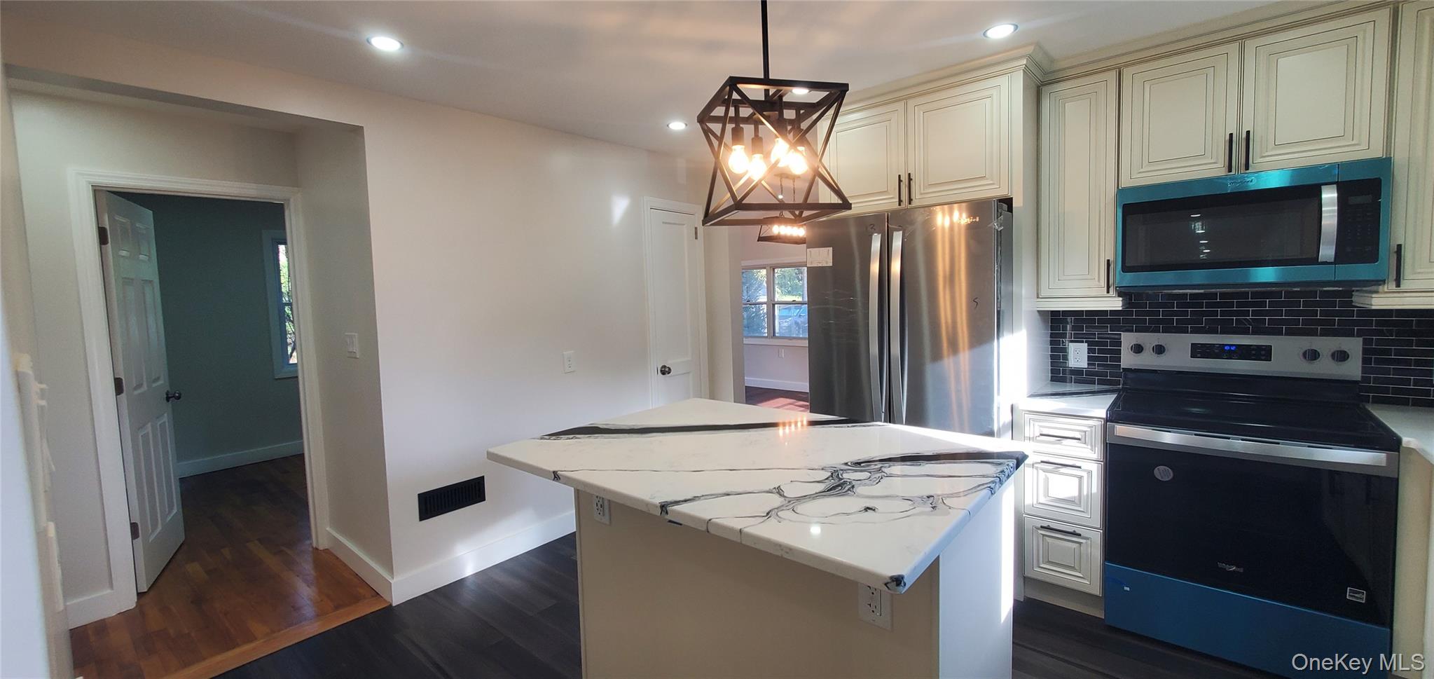 #6 photo, 35 Seitz Terrace, Poughkeepsie , NY 12603