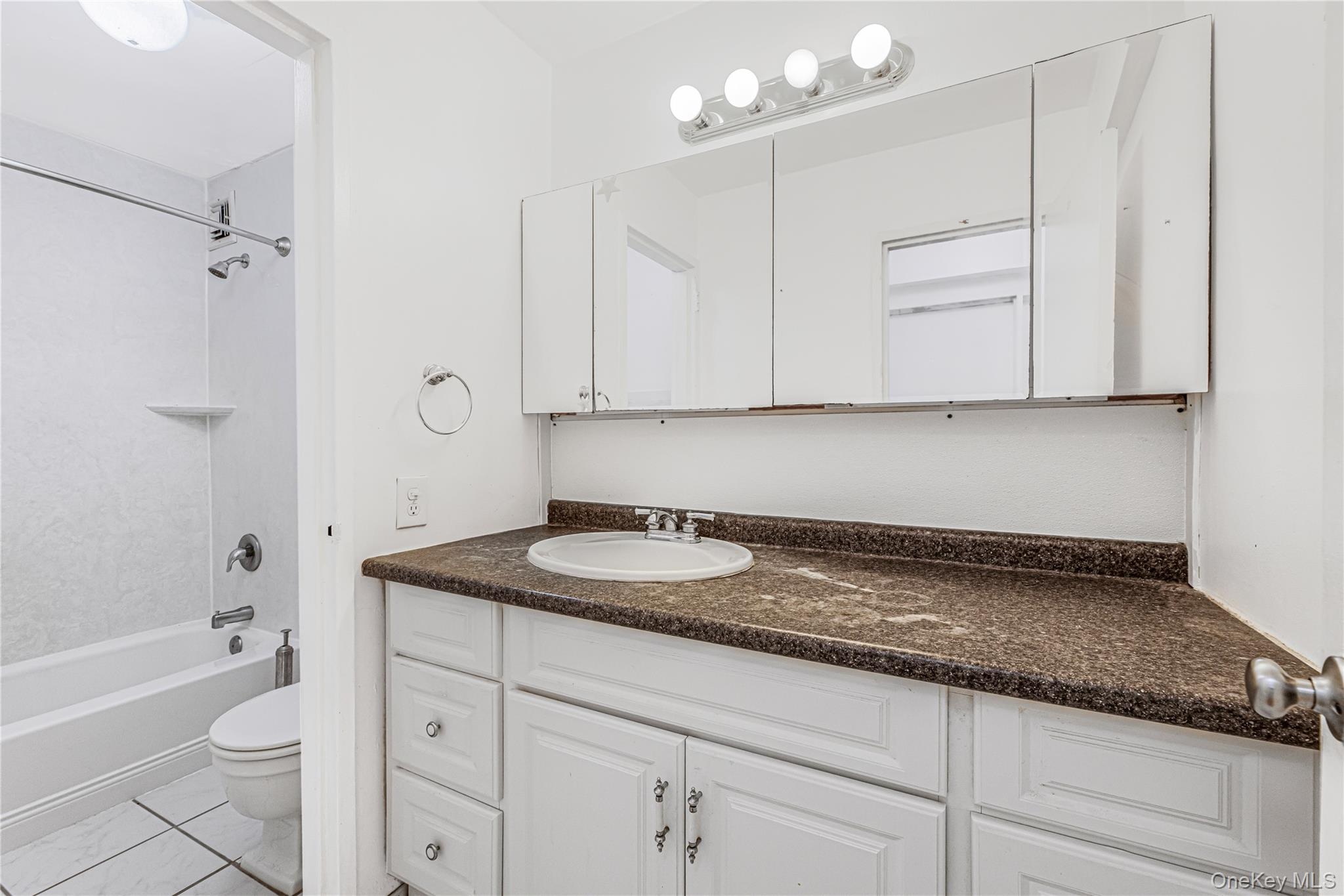 #6 photo, 1 Balint Drive, Yonkers , NY 10710