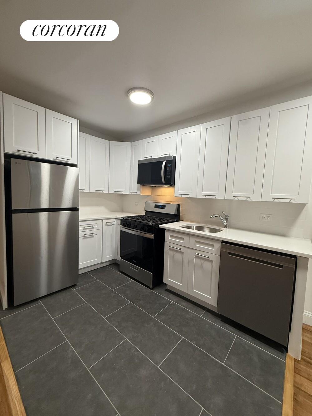 #4 photo, Bronx, ব্রঙ্কস Pelham Bay , NY 10461