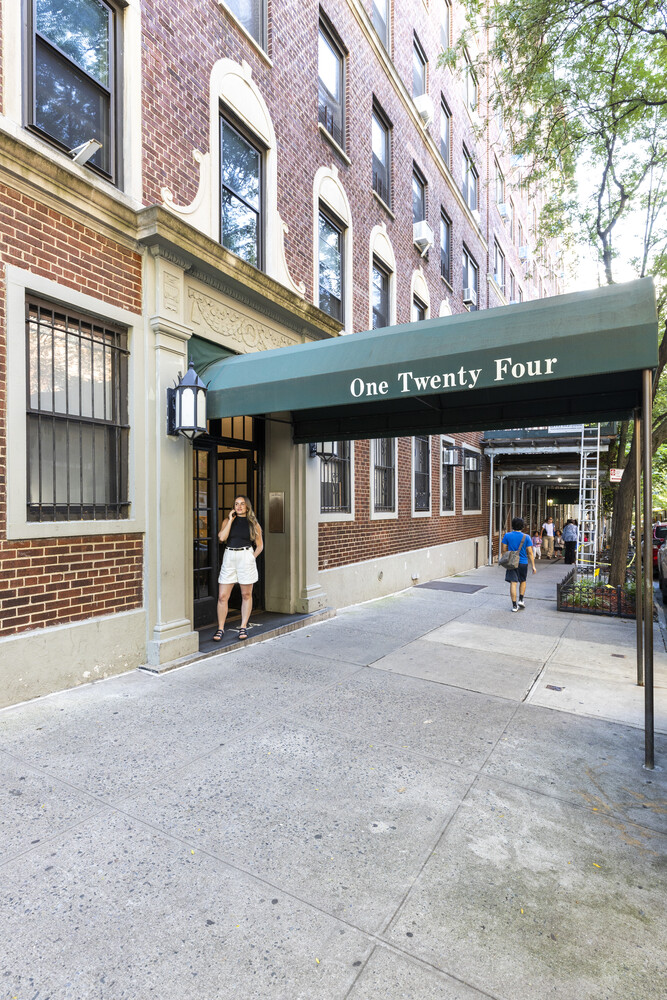 #13 photo, 124 W 93RD Street, マンハッタン Upper West Side , NY 10025