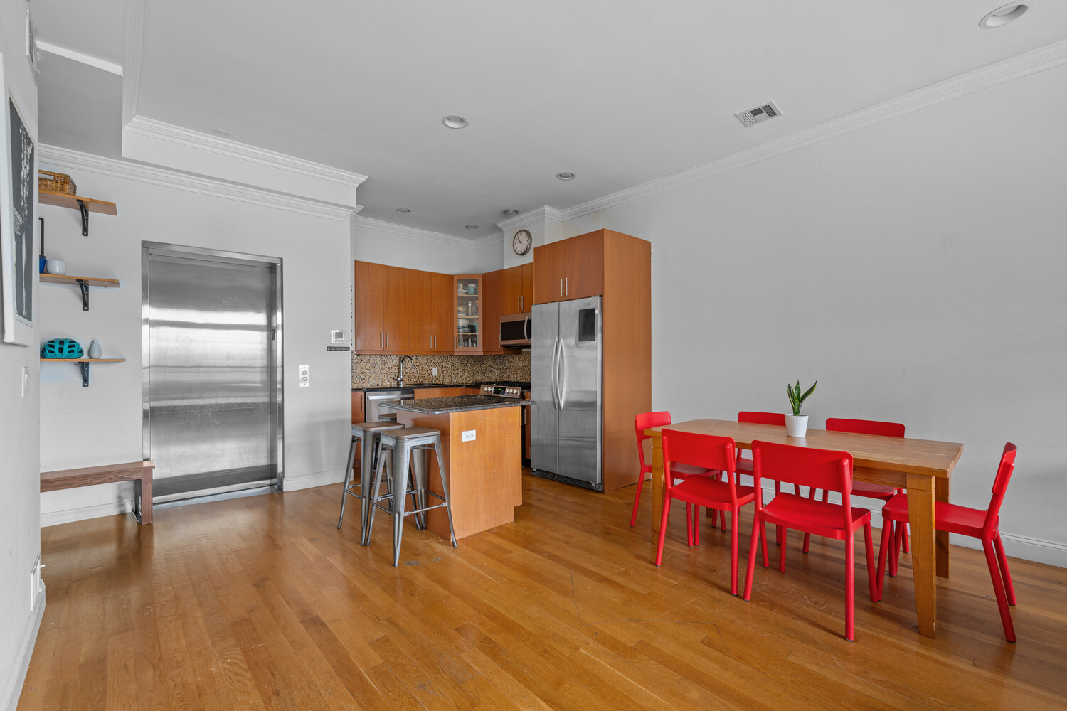 #5 photo, 51 WOODHULL Street, Columbia St Waterfr , NY 11231