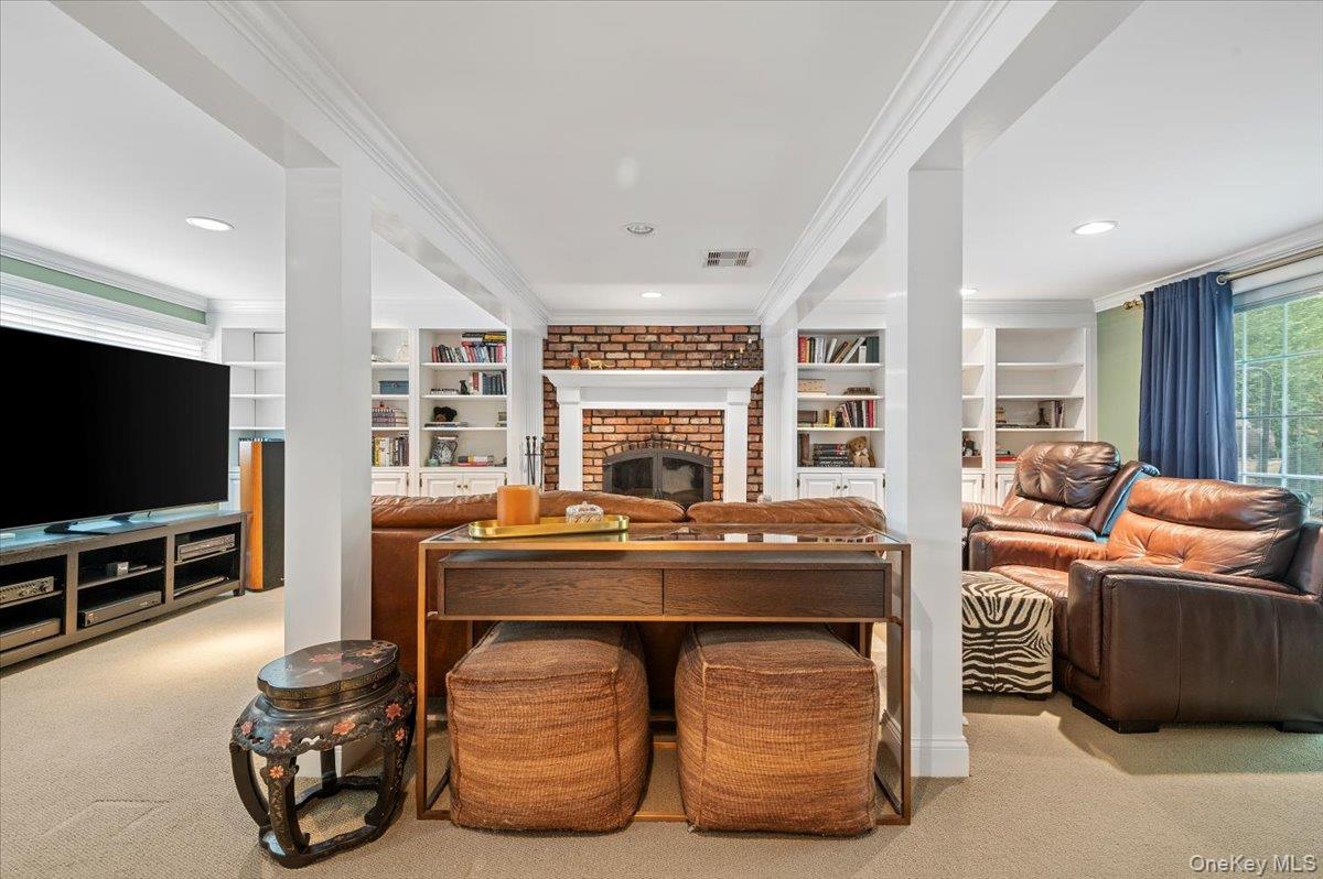 #7 photo, 9 Flint Lane, Jericho , NY 11753