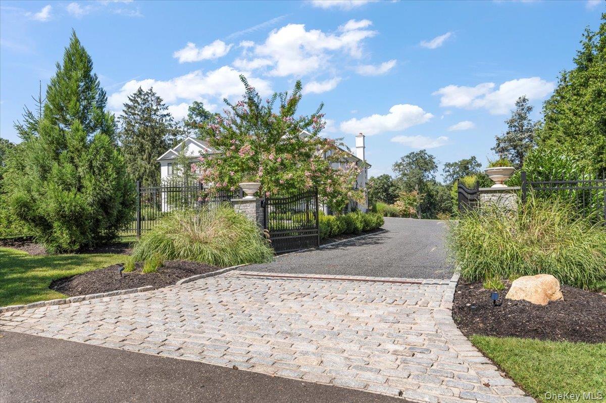 #2 photo, 5 Gerry Lane, サフォーク郡 Lloyd Harbor , NY 11743