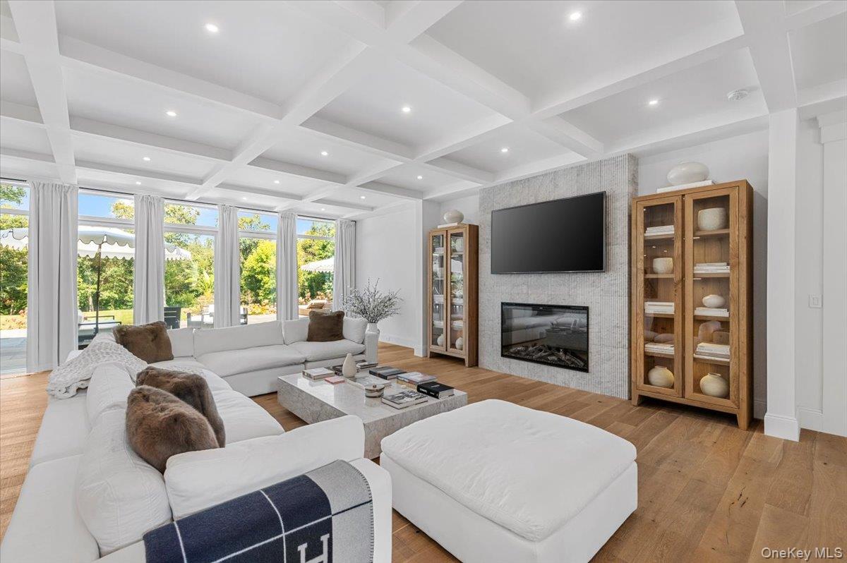 #7 photo, 5 Gerry Lane, サフォーク郡 Lloyd Harbor , NY 11743