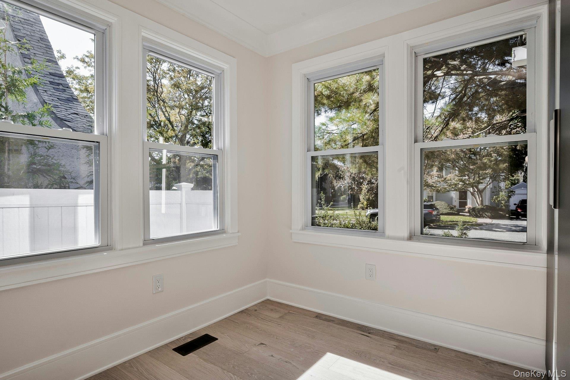 #14 photo, 60 Long Drive, Hempstead , NY 11550