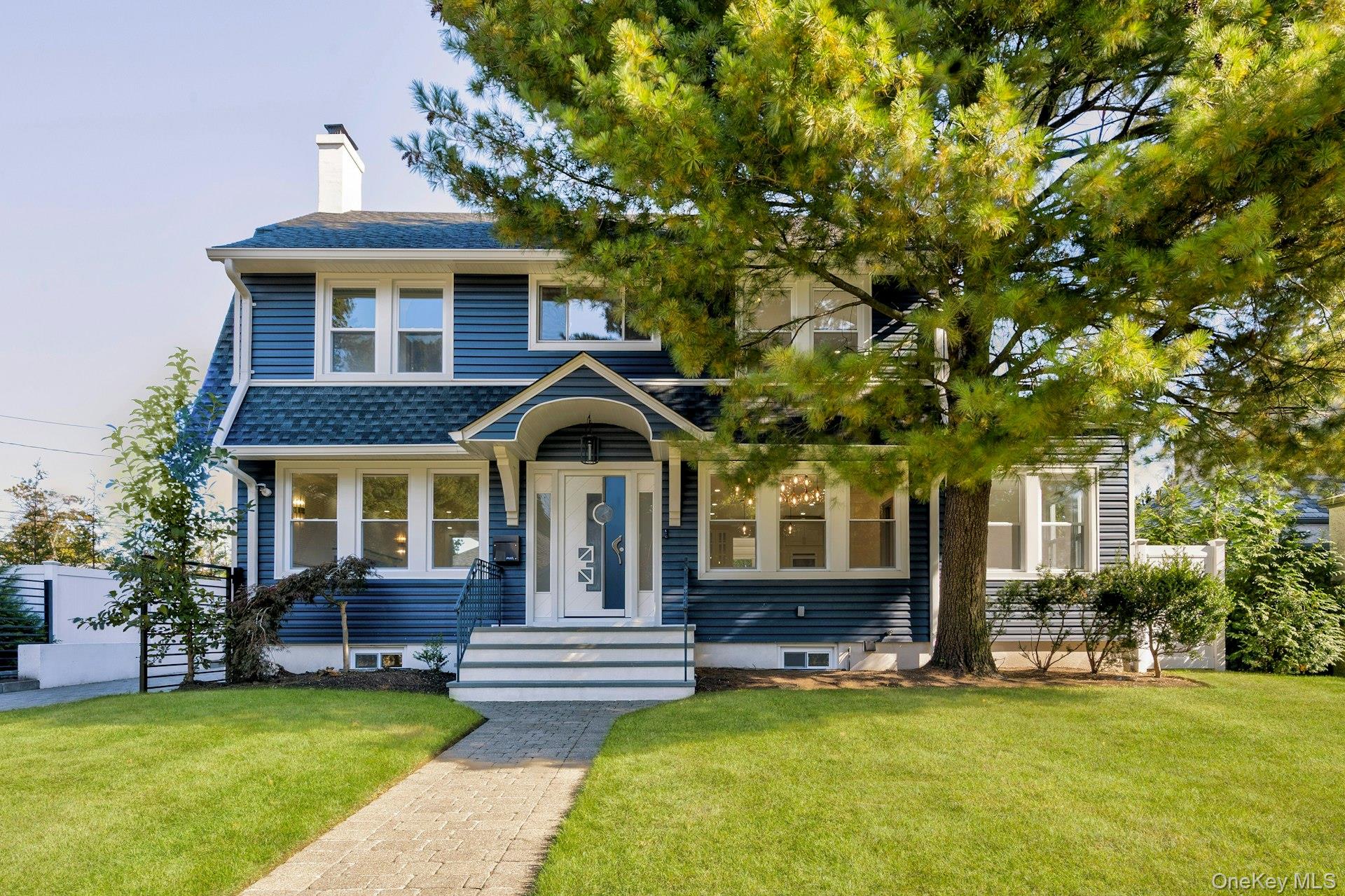 #2 photo, 60 Long Drive, Hempstead , NY 11550