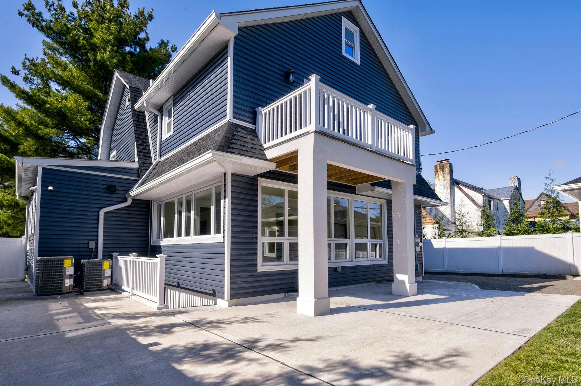 #5 photo, 60 Long Drive, Hempstead , NY 11550