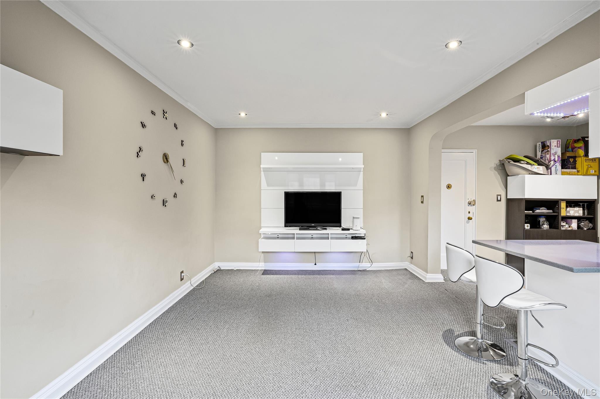 #2 photo, 255 Central Avenue, ナッソー郡 Lawrence , NY 11559