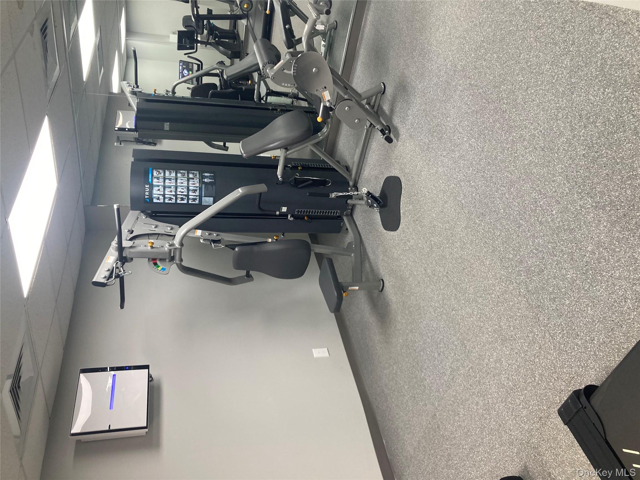 #16 photo, 185 W Park Avenue, ナッソー郡 Long Beach , NY 11561