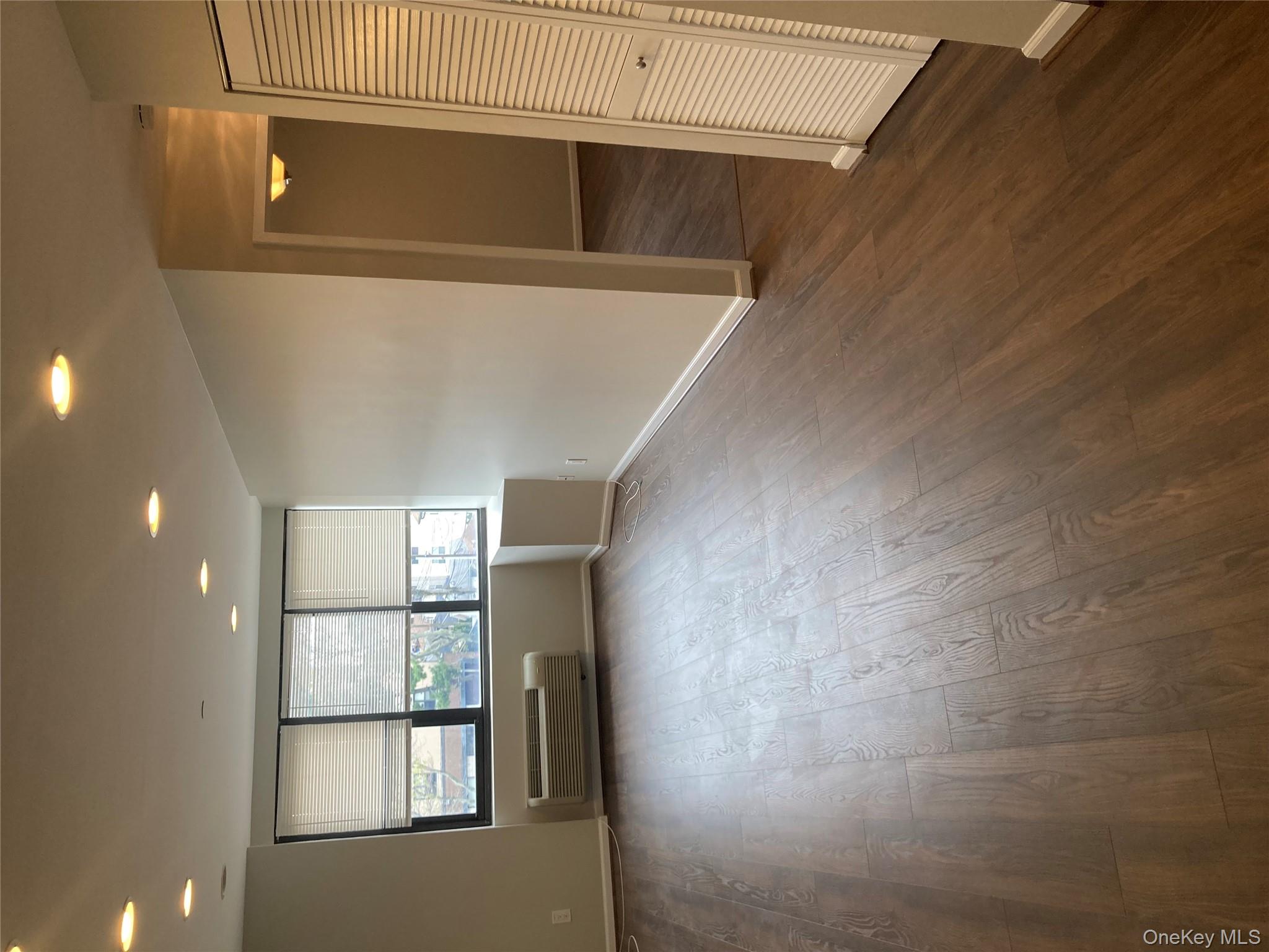 #5 photo, 185 W Park Avenue, ナッソー郡 Long Beach , NY 11561