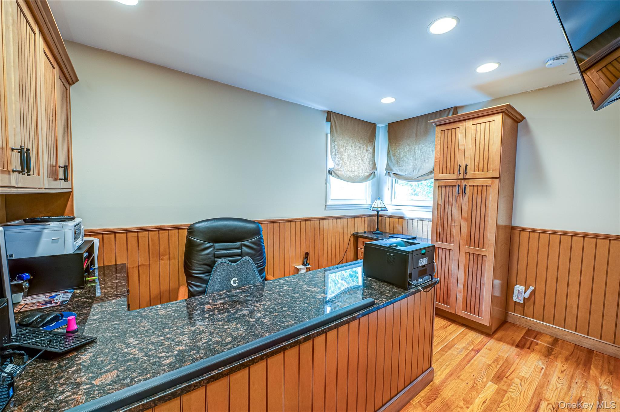 #16 photo, 35 Roosevelt Avenue, Malverne , NY 11565