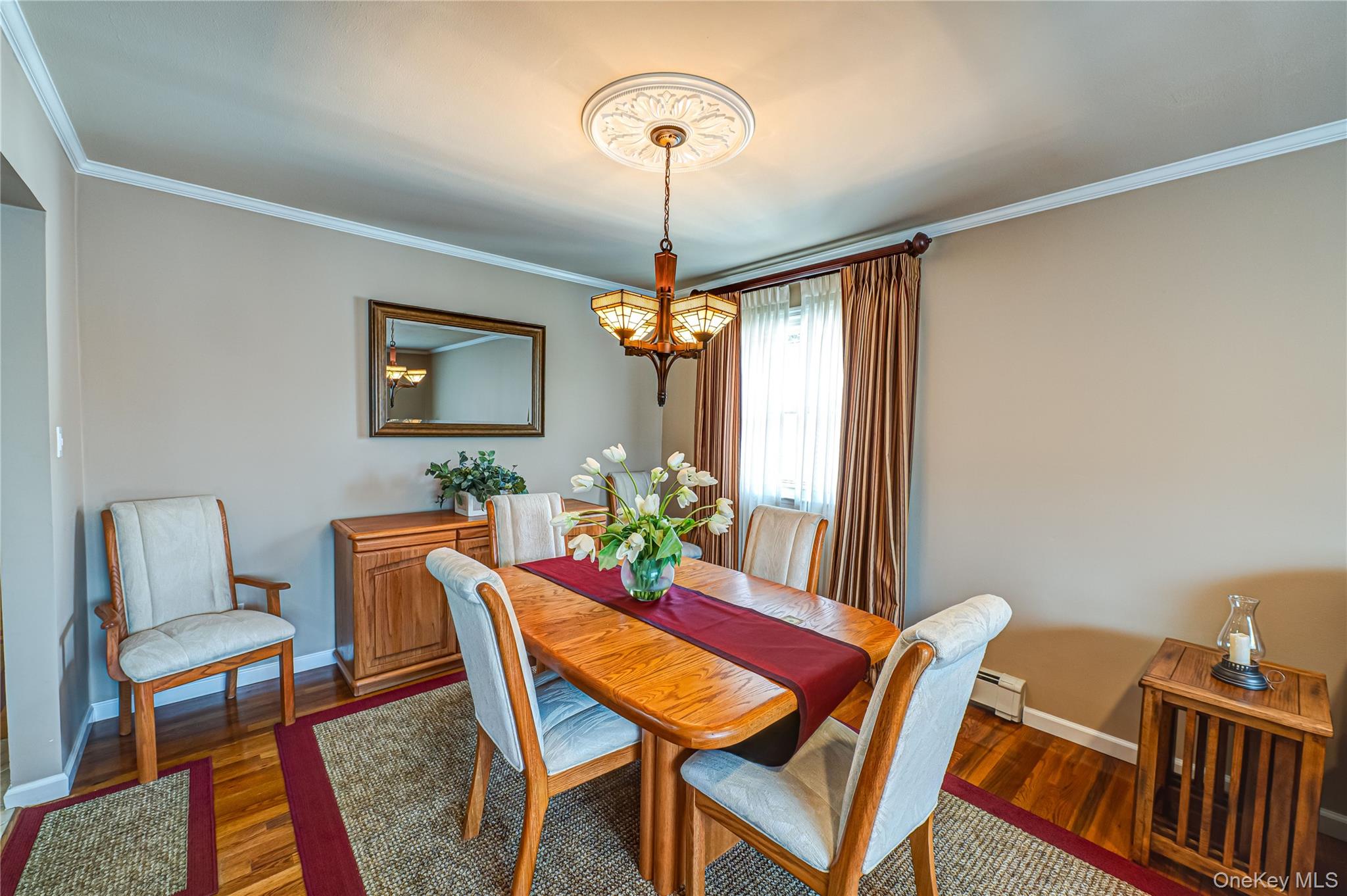 #8 photo, 35 Roosevelt Avenue, Malverne , NY 11565