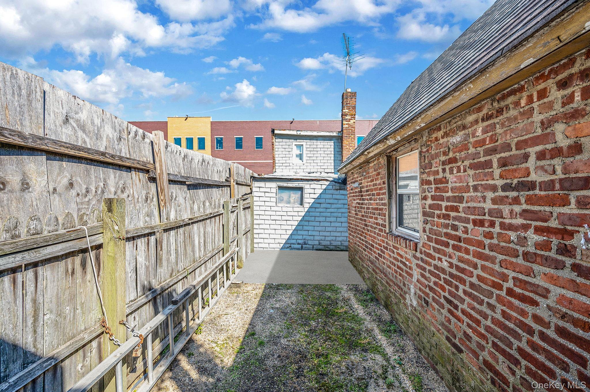 #6 photo, 133-24 78th Street, クイーンズ区 Howard Beach , NY 11414