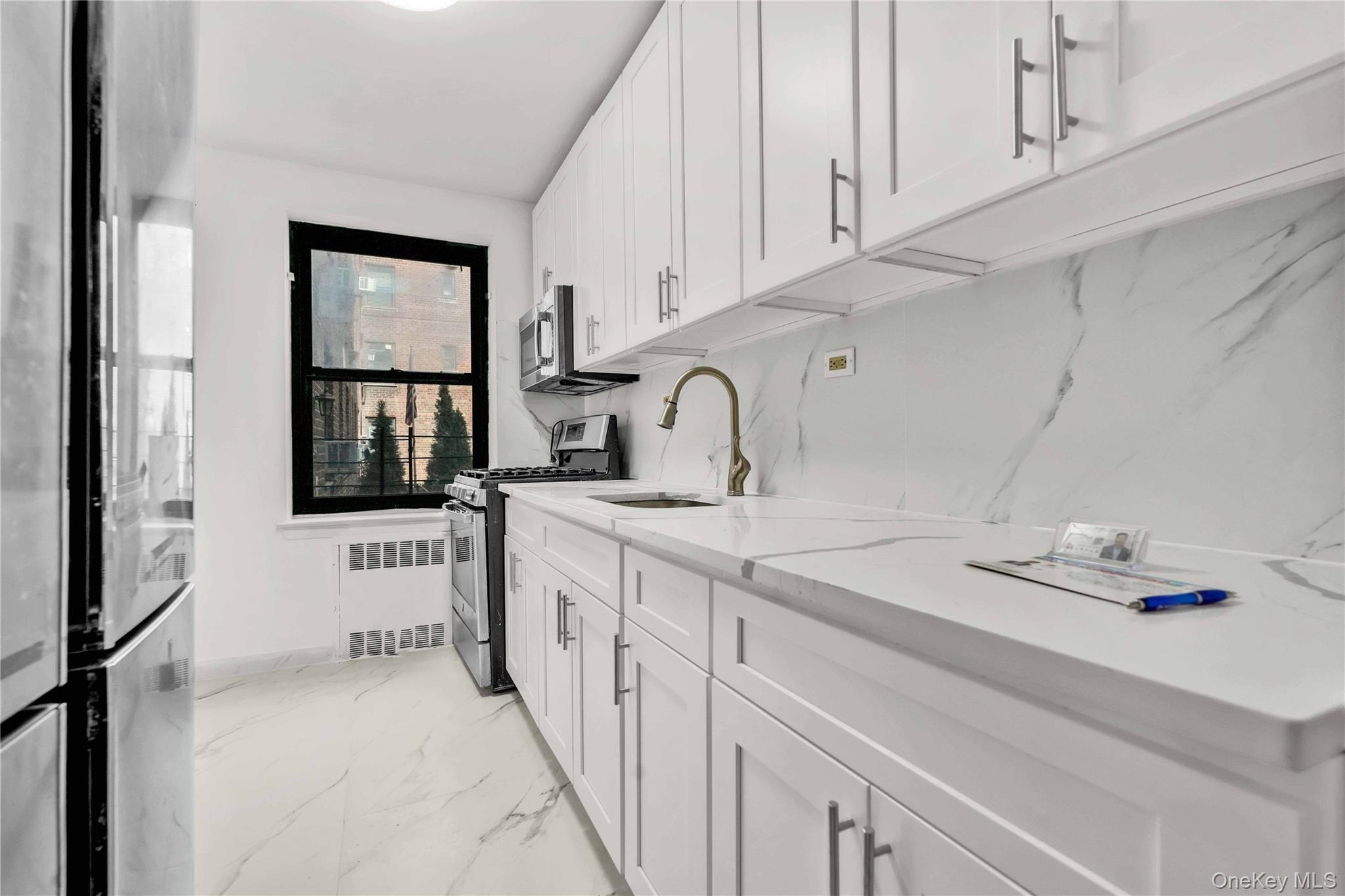 #12 photo, 29-14 139th Street, クイーンズ区 Flushing , NY 11354