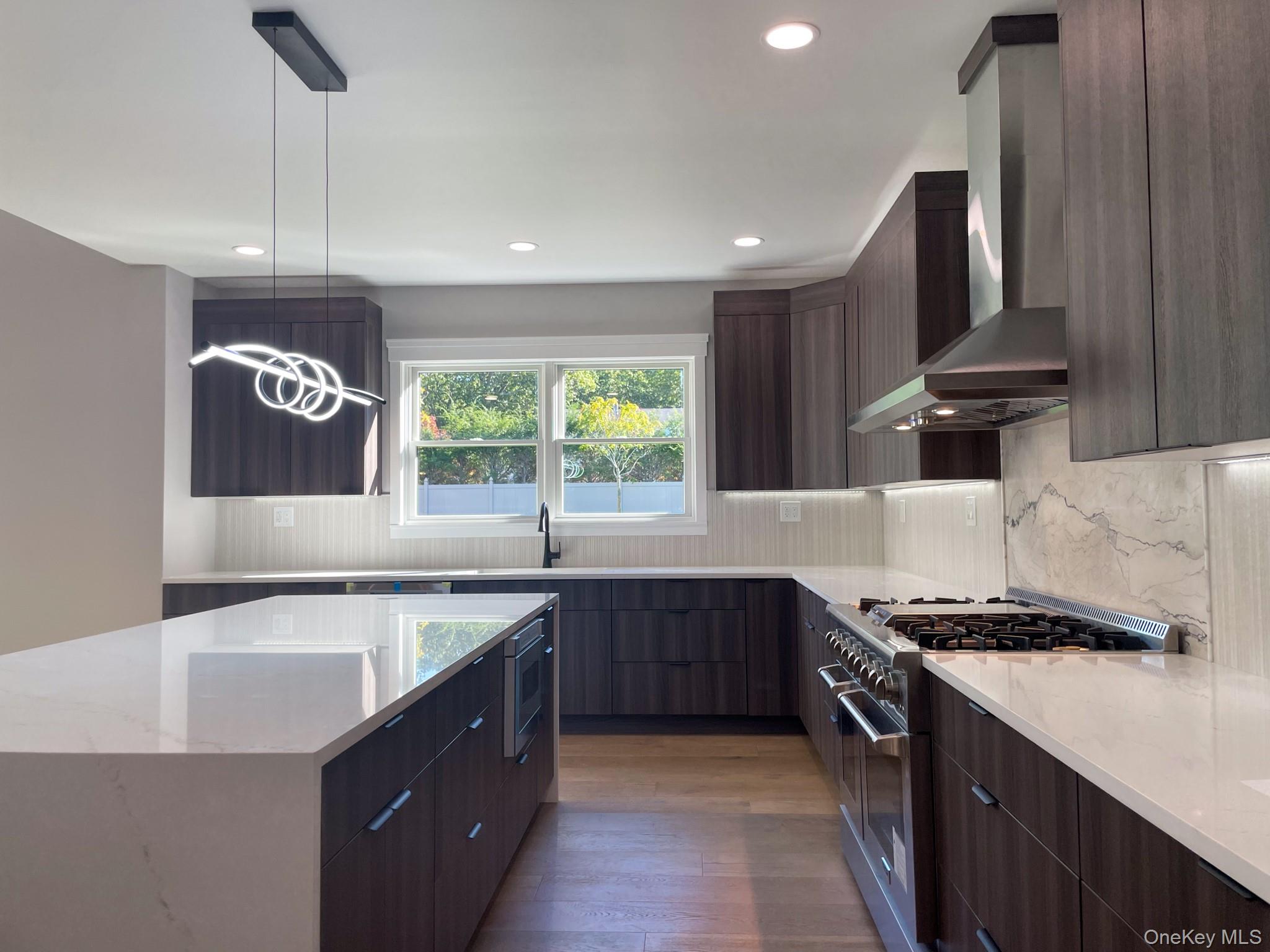 #12 photo, 80 Washington Boulevard, Commack , NY 11725