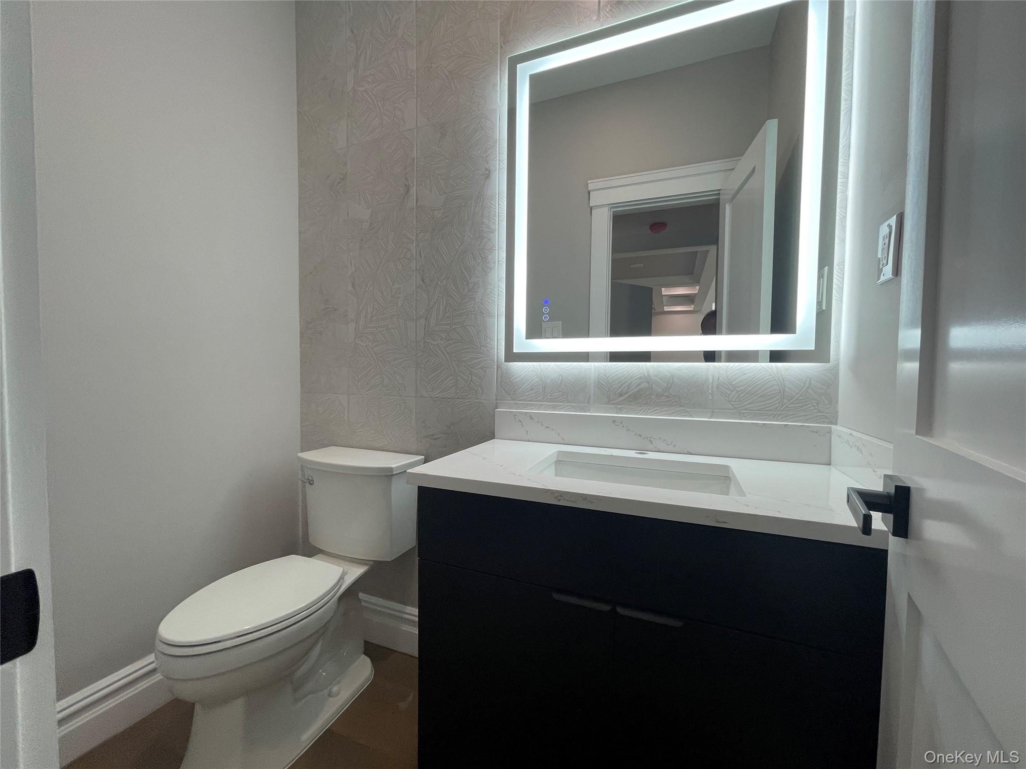 #13 photo, 80 Washington Boulevard, Commack , NY 11725