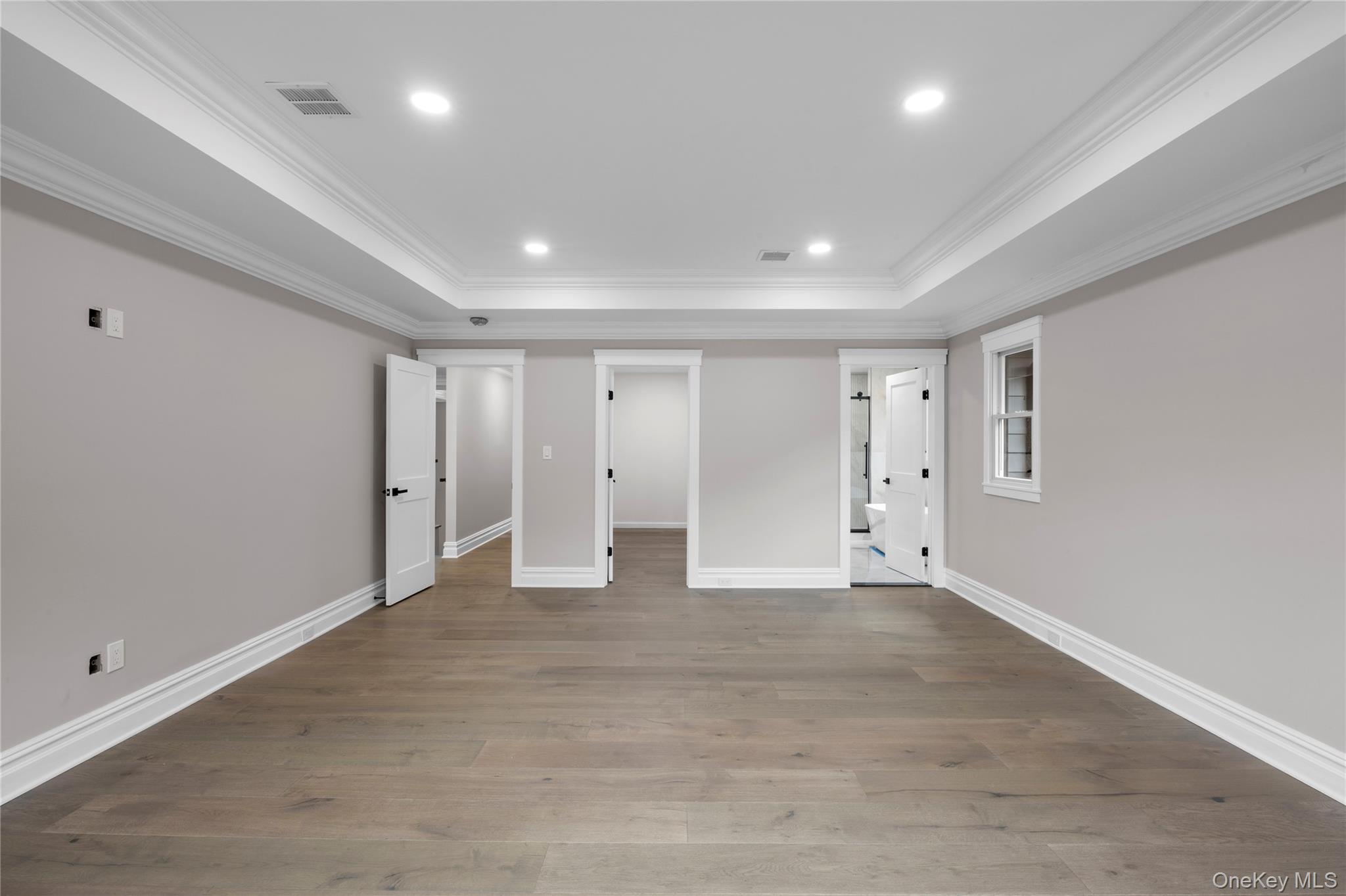 #19 photo, 80 Washington Boulevard, Commack , NY 11725