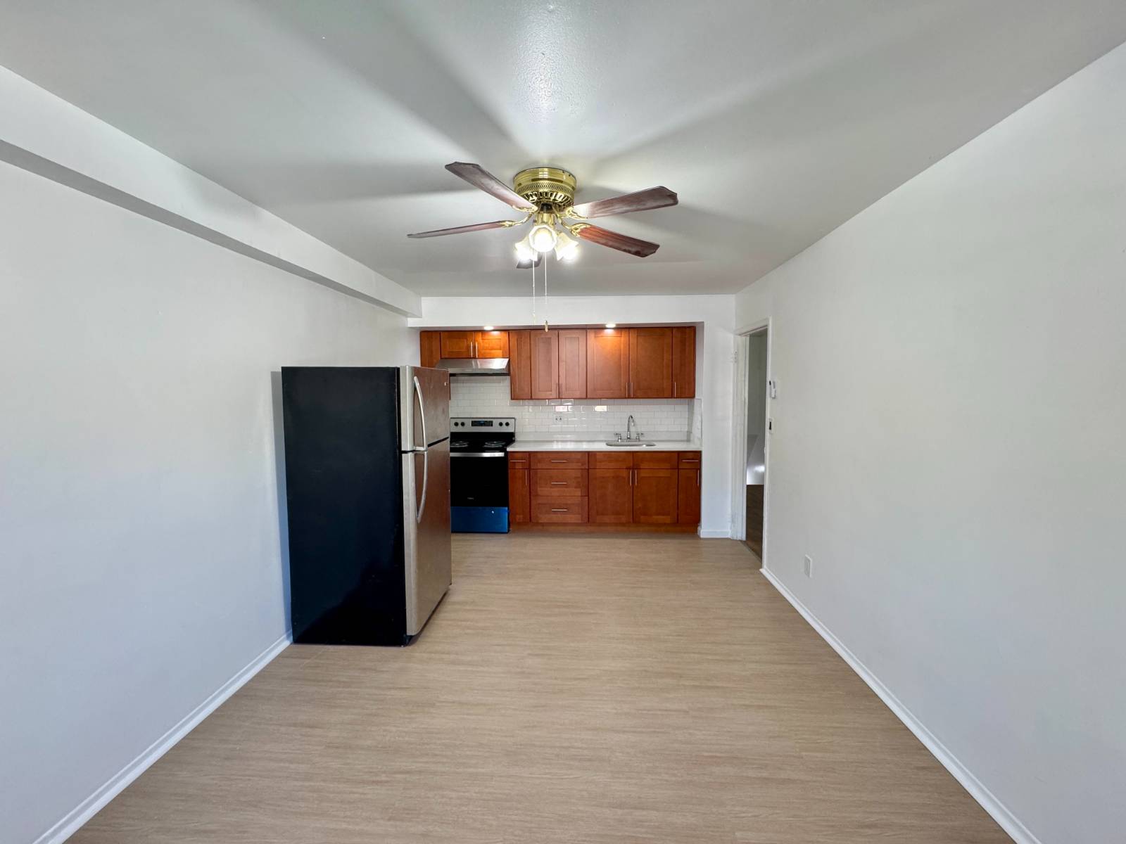 #3 photo, 436 Olmstead Ave #1 (2nd floor), East Bronx , NY 10473