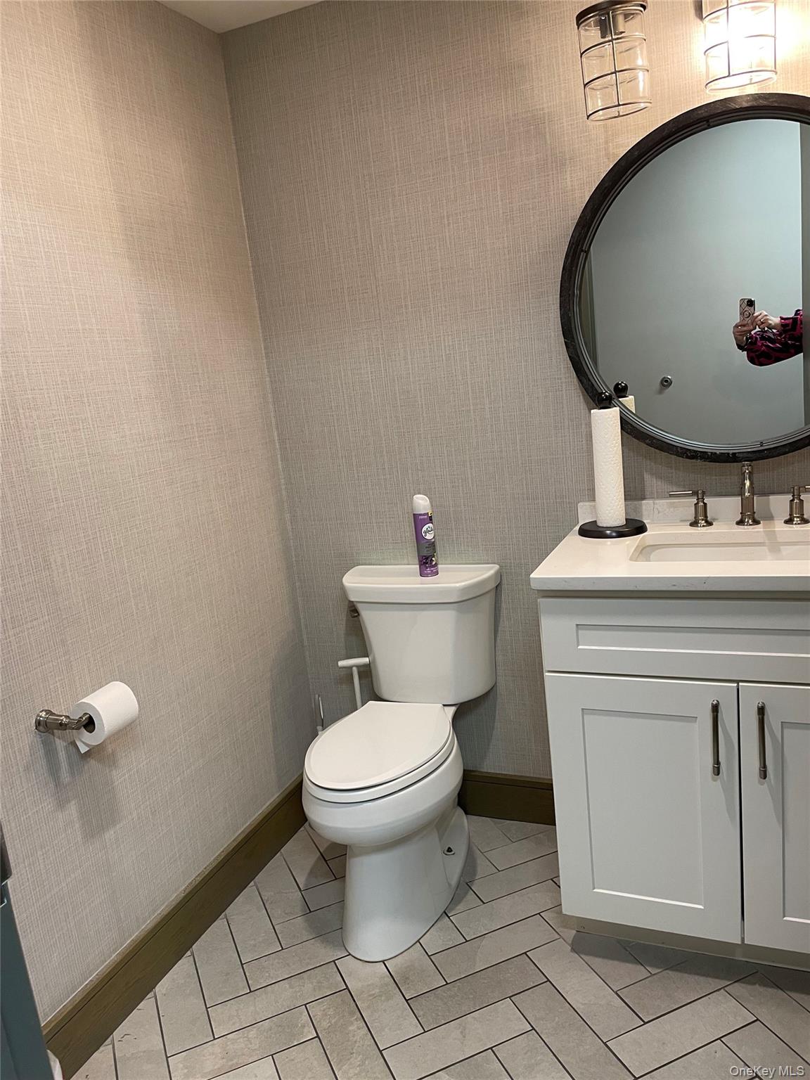 #4 photo, 21 Deforest Street, Amityville , NY 11701