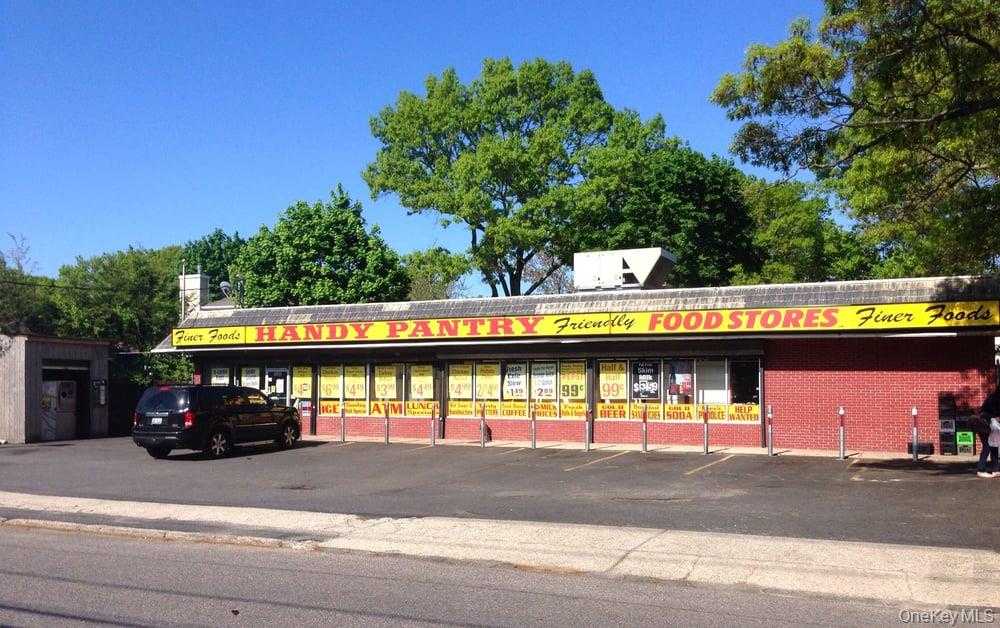 #1 photo, 1202 Grundy Avenue, サフォーク郡 Holbrook , NY 11741