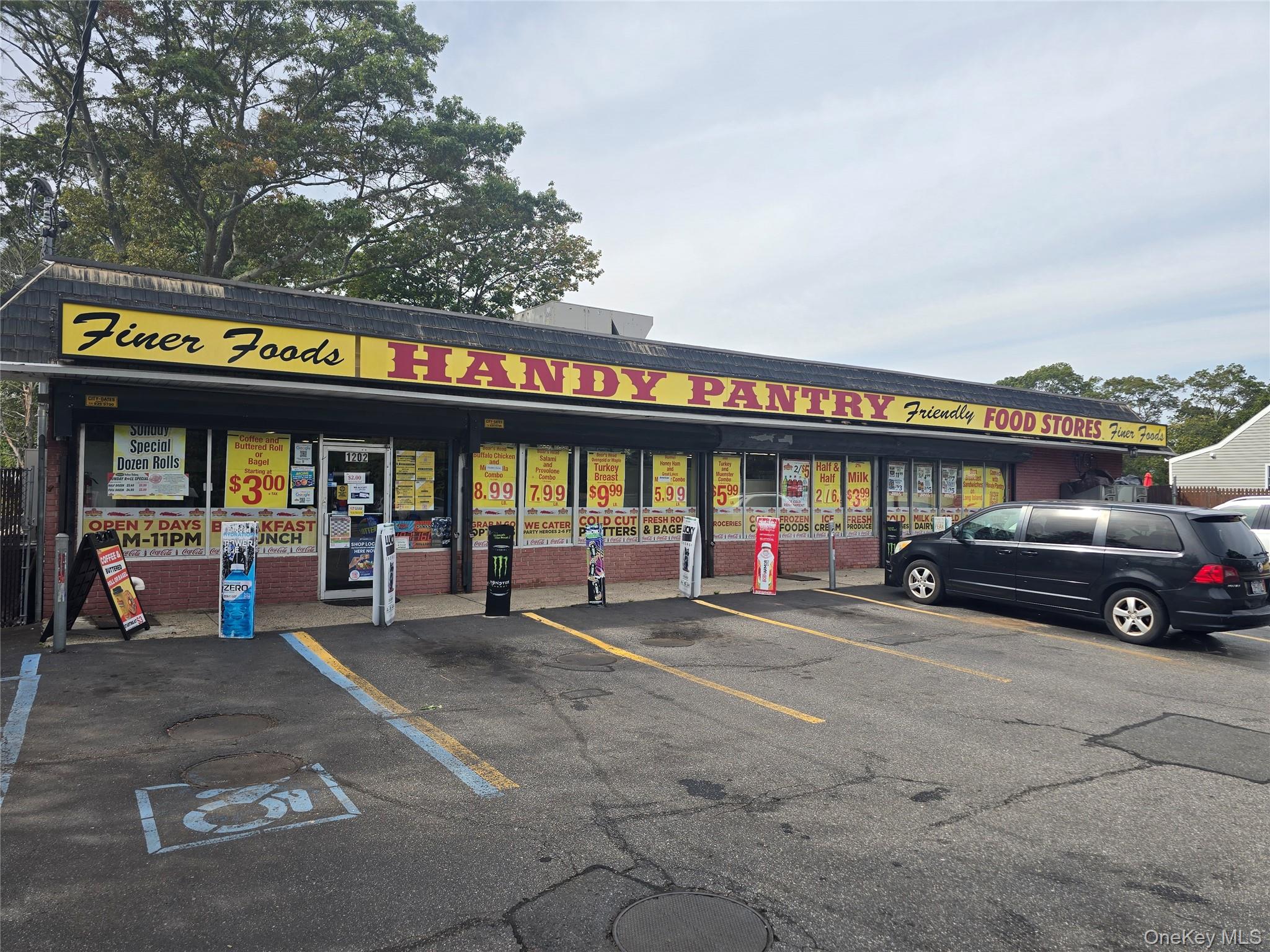 #2 photo, 1202 Grundy Avenue, サフォーク郡 Holbrook , NY 11741