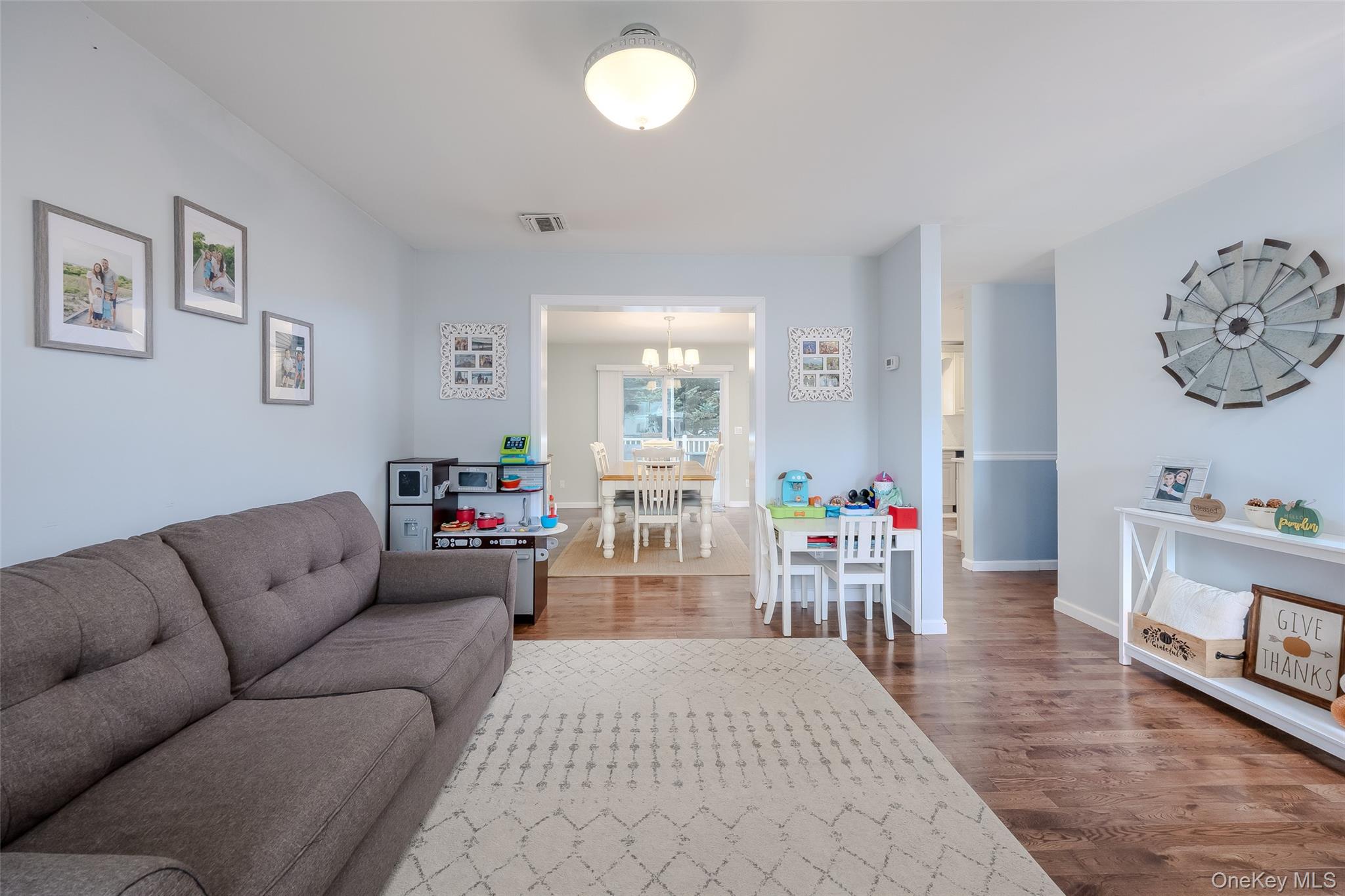 #10 photo, 5 Baker Road, Mastic Beach , NY 11951