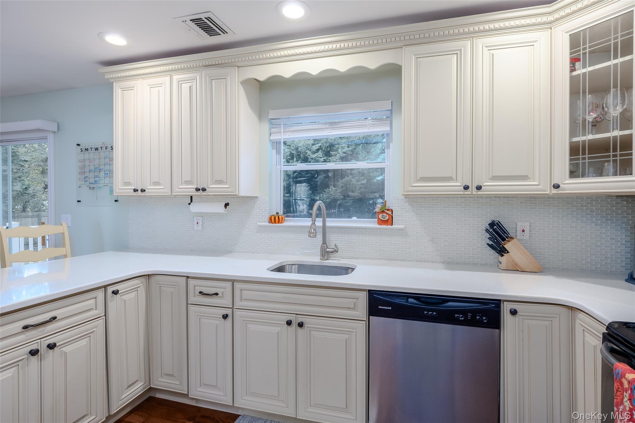 #5 photo, 5 Baker Road, Mastic Beach , NY 11951