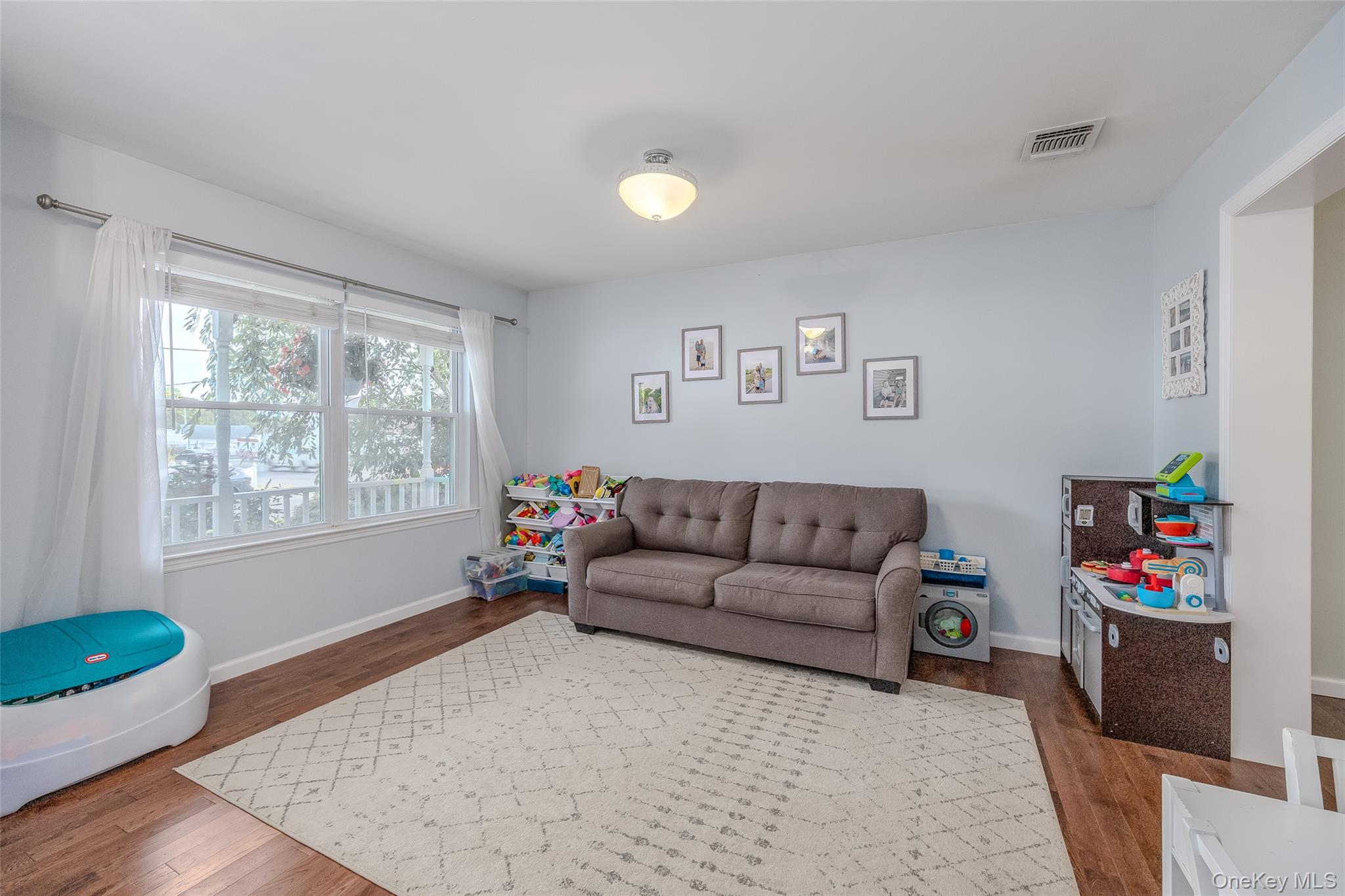 #9 photo, 5 Baker Road, Mastic Beach , NY 11951