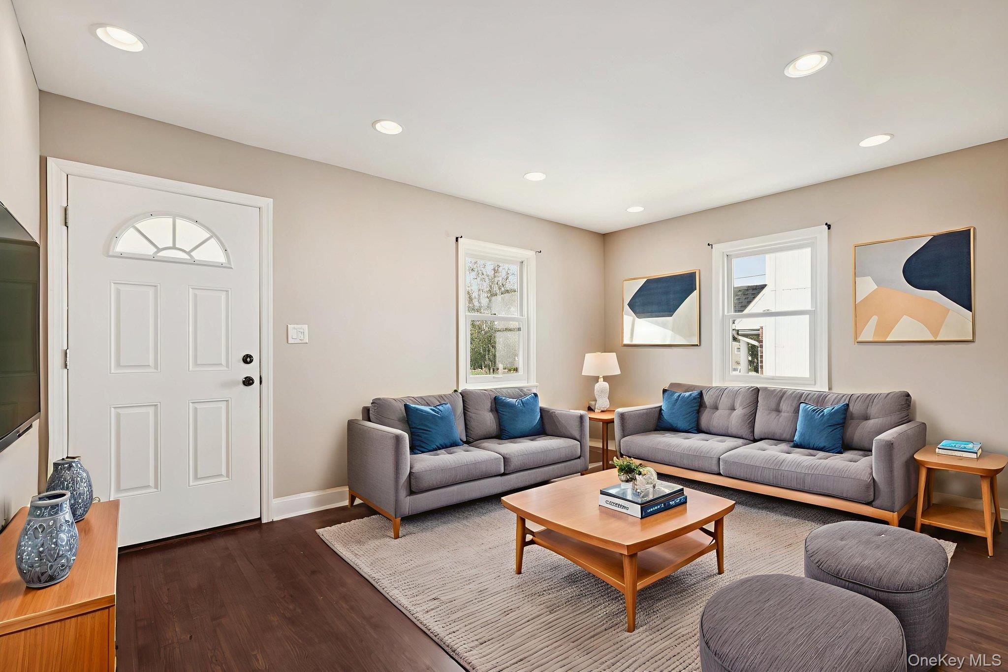 #5 photo, 105 Devon Road, ナッソー郡 Albertson , NY 11507