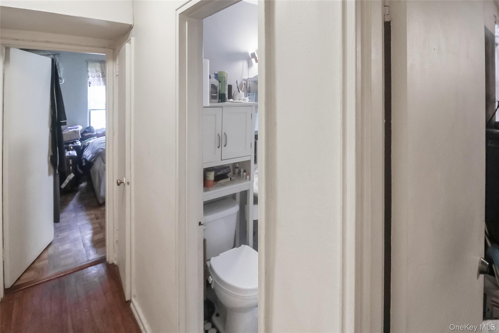 #15 photo, 730 E 232nd Street, Bronx , NY 10466