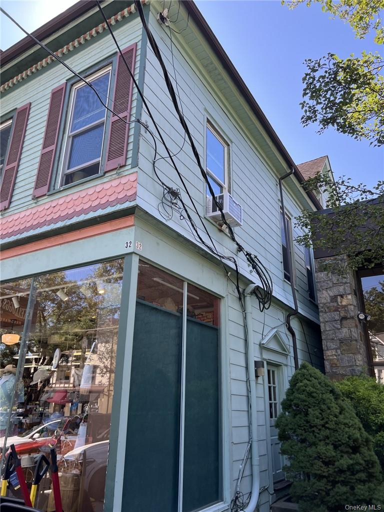 #13 photo, 32 Parkway, Katonah , NY 10536