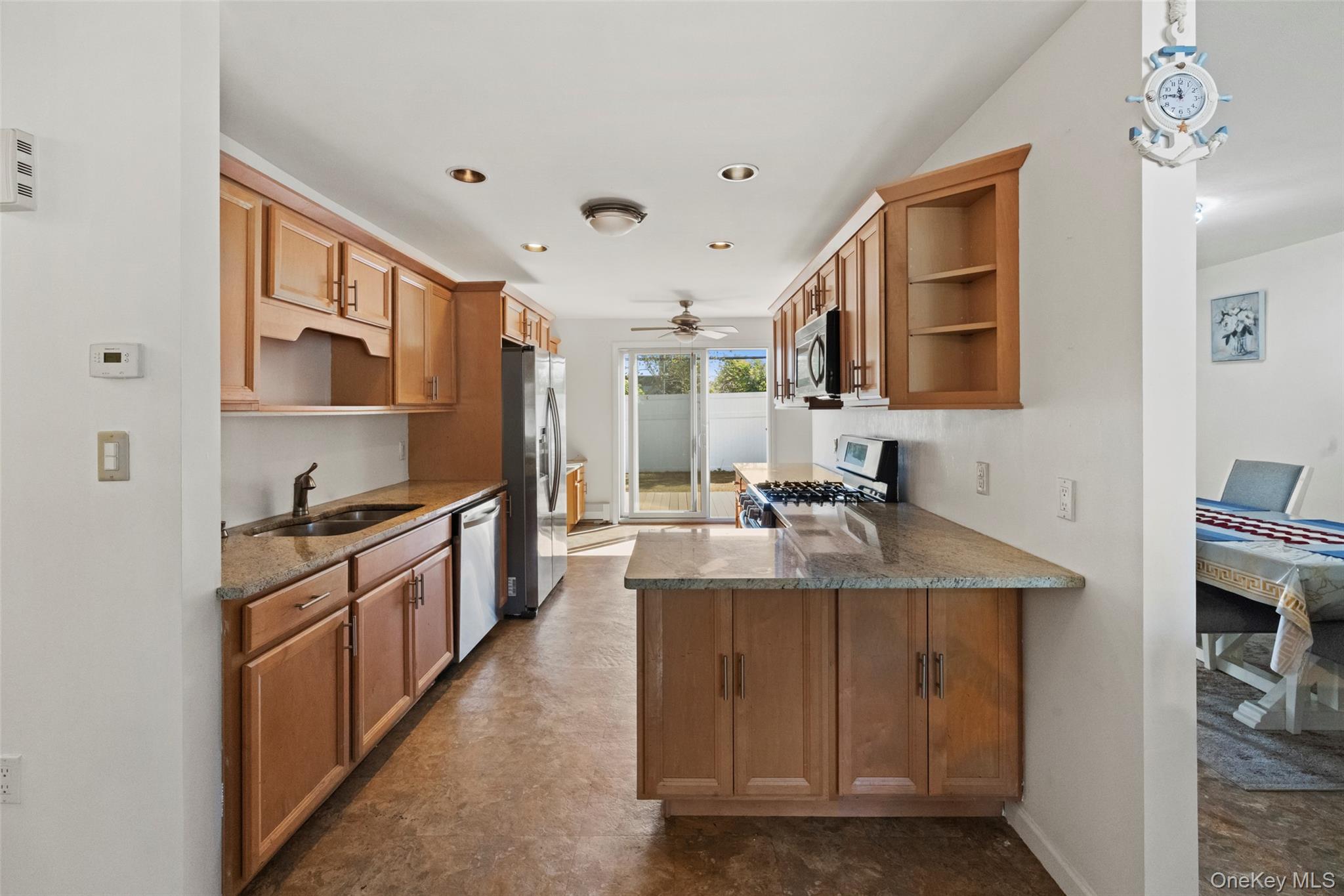 #7 photo, 187 Nassau Lane Lane, Island Park , NY 11558