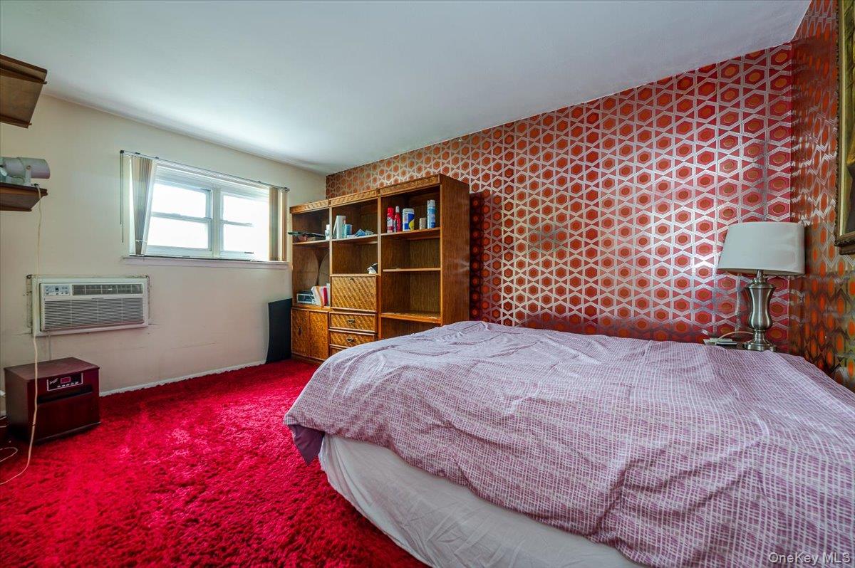 #12 photo, 248 Throggs Neck Boulevard, Bronx , NY 10465