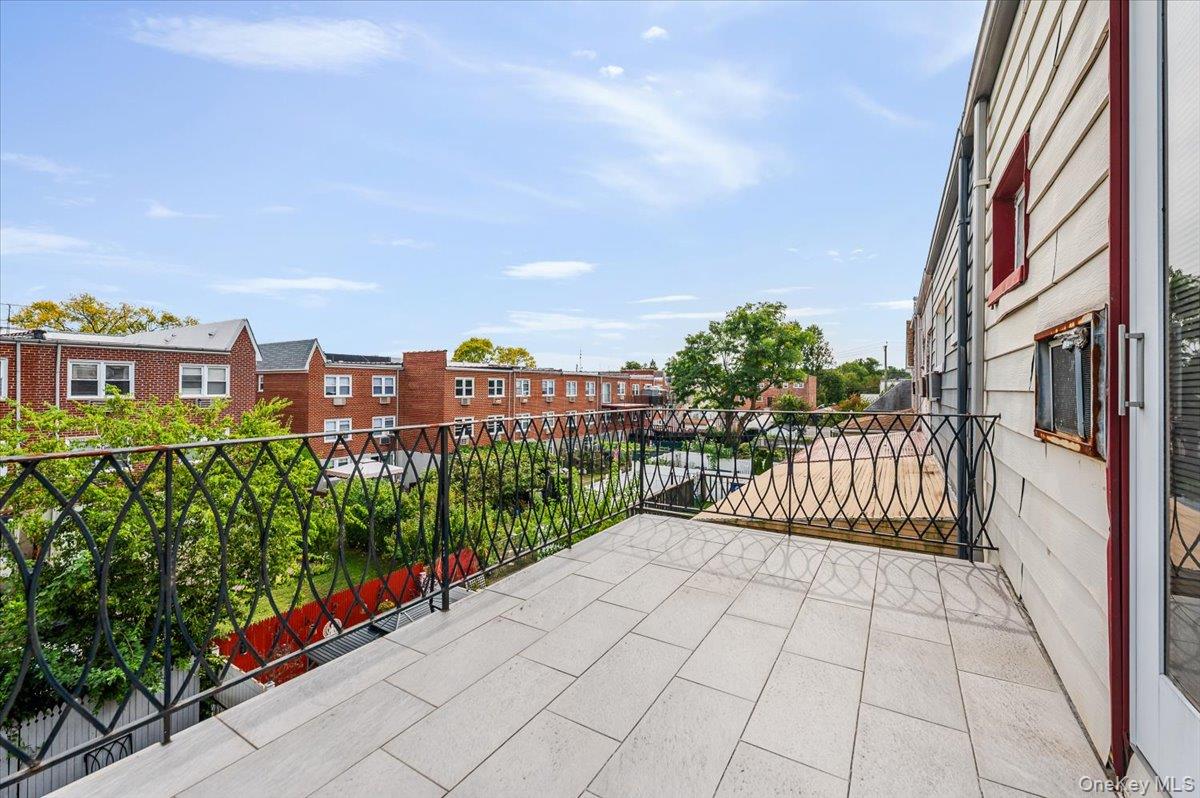 #15 photo, 248 Throggs Neck Boulevard, Bronx , NY 10465