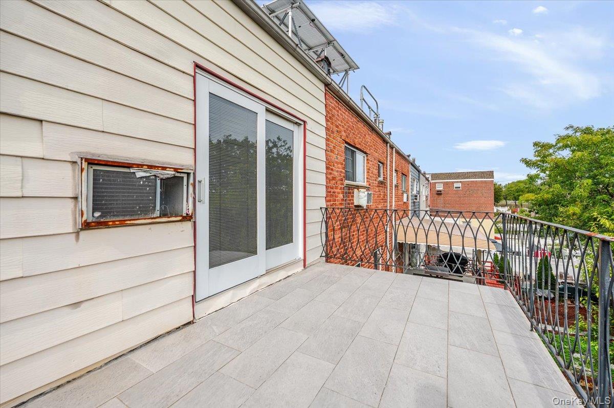 #16 photo, 248 Throggs Neck Boulevard, Bronx , NY 10465