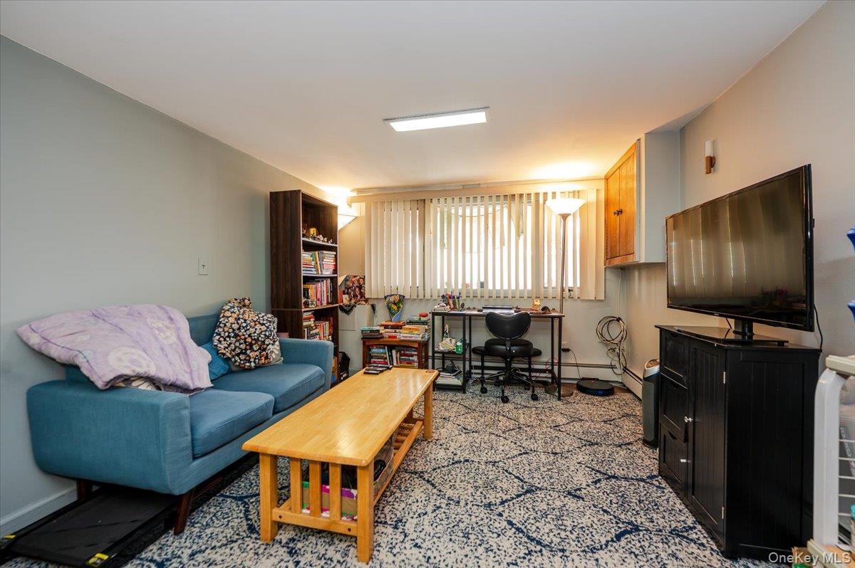 #20 photo, 248 Throggs Neck Boulevard, Bronx , NY 10465