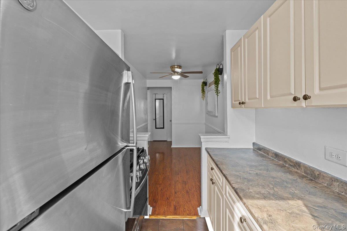 #6 photo, 3520 Tryon Avenue, Bronx , NY 10467