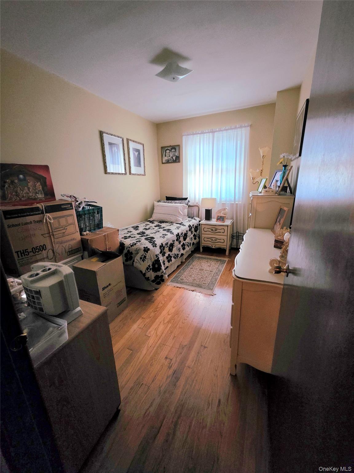 #12 photo, 2867 Zulette Avenue, Bronx , NY 10461