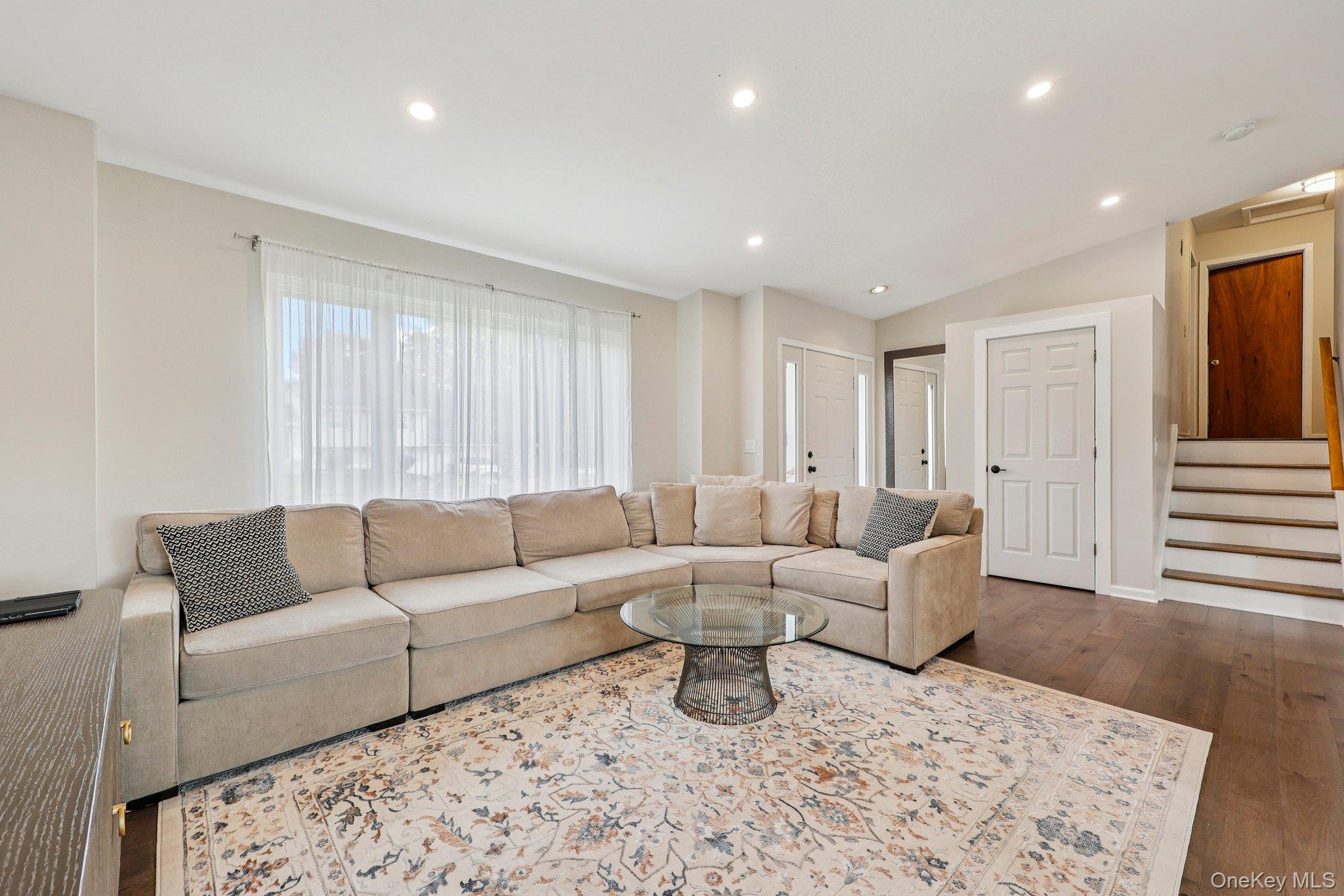 #4 photo, 32 Carlisle Way, Washingtonville , NY 10992