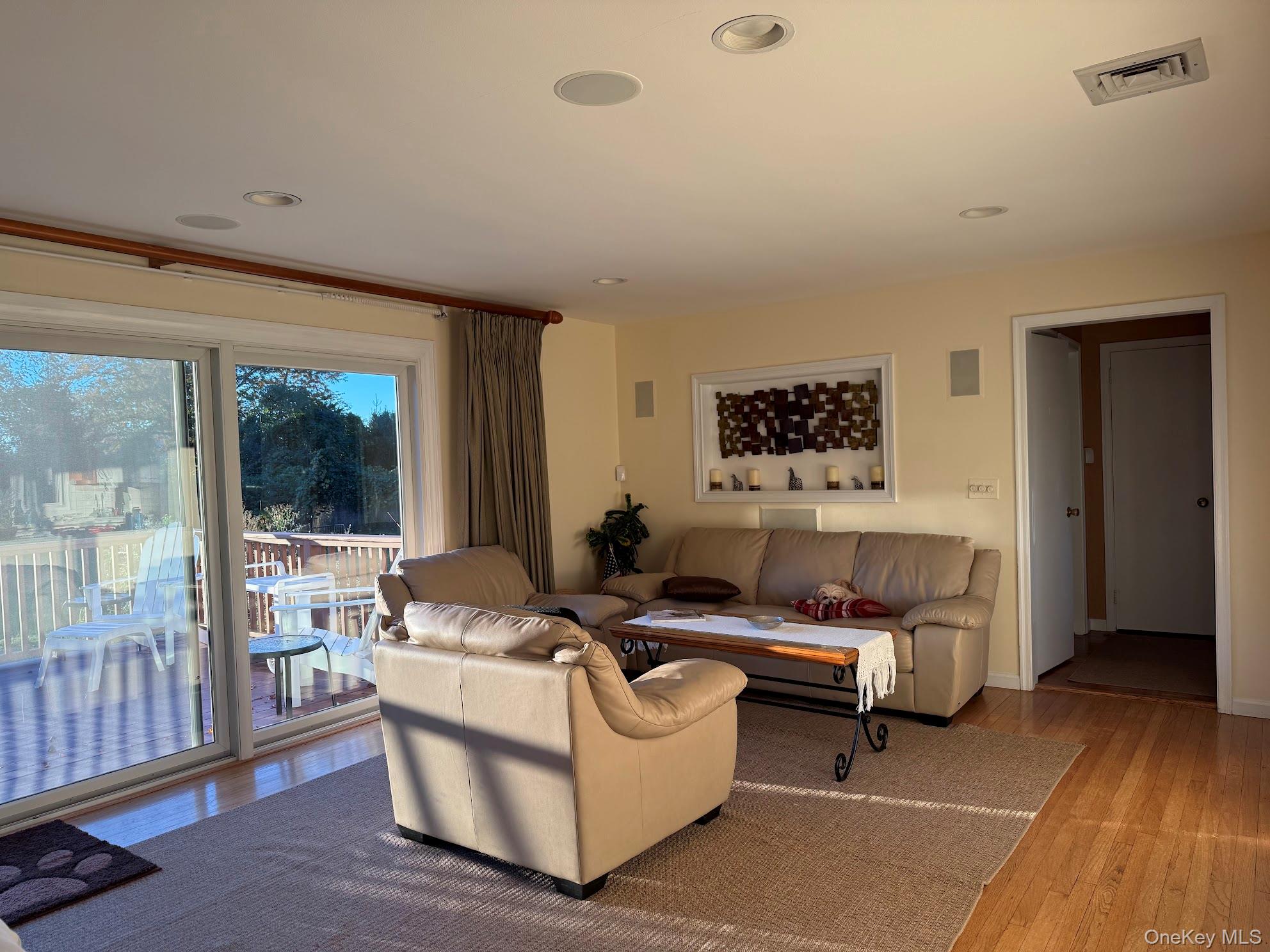 #16 photo, 18 Adams Road, Ossining , NY 10562